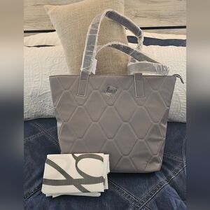 FINAL.NEW.Lug Paddock Tote In Pearl Satin Luxe